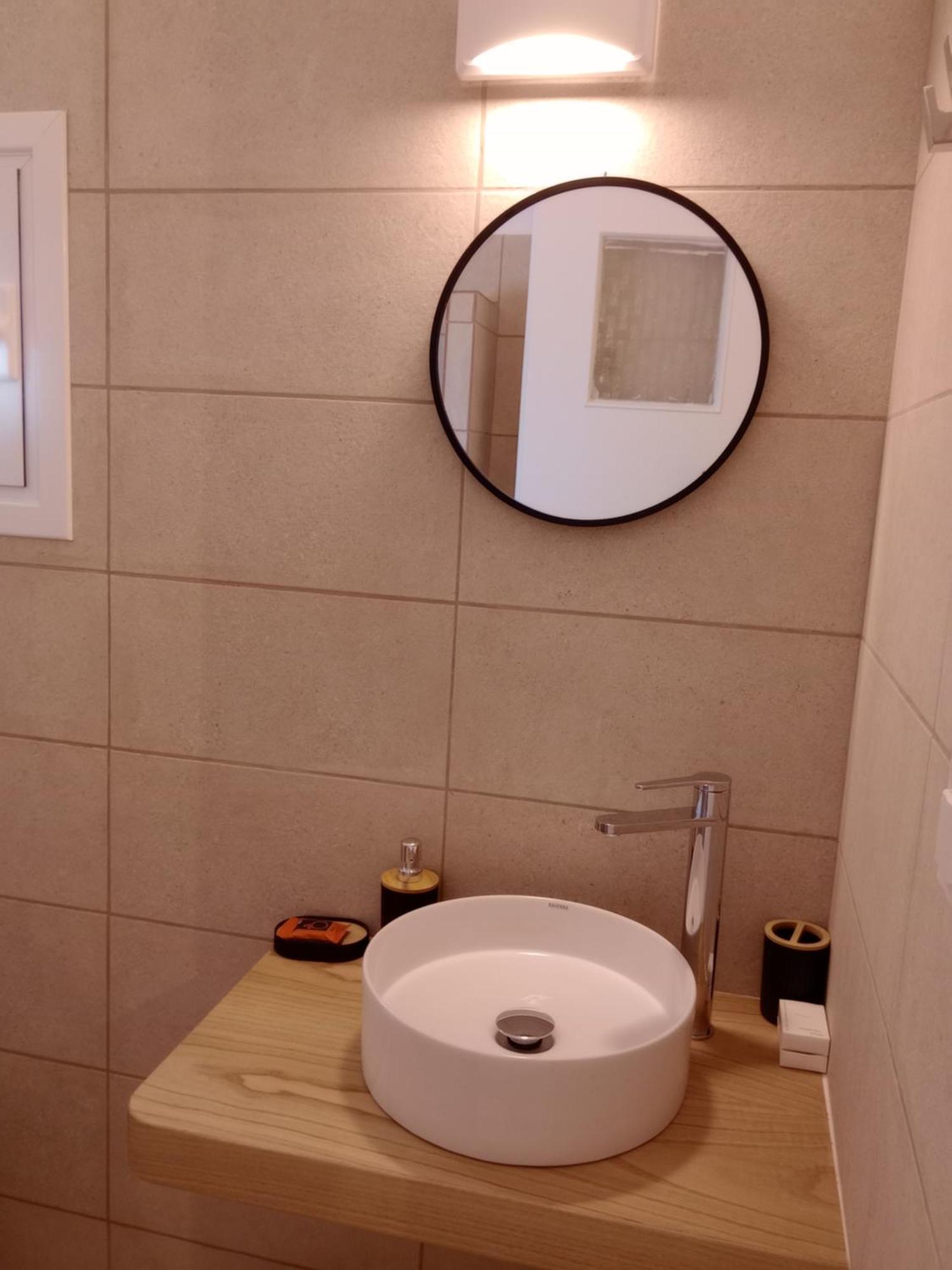 Meltemi Rooms And Studios Анафи Екстериор снимка
